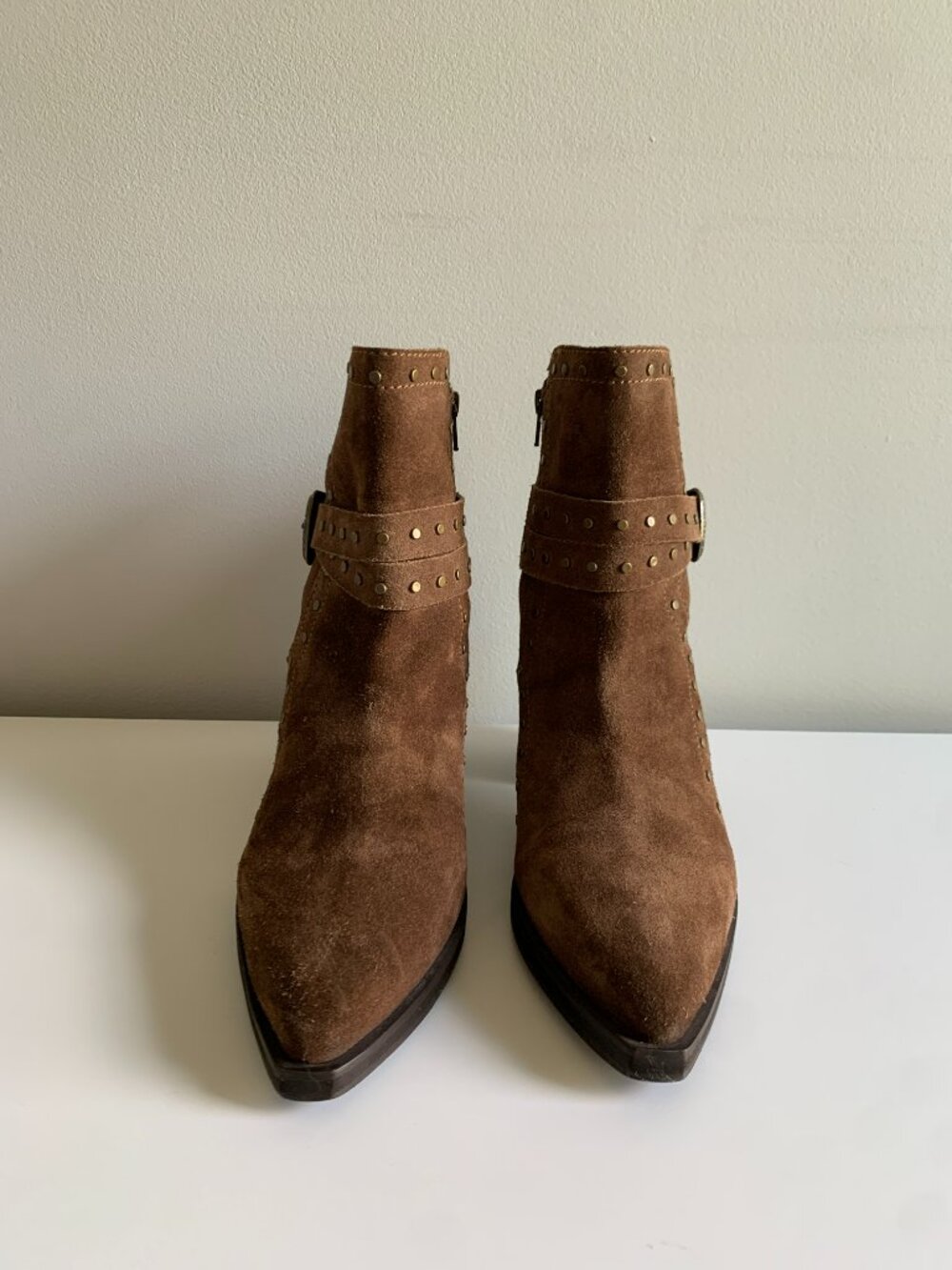 Crown Vintage Brown Suede Studded Ankle Boots Sz 10 Western Buckle Booties Kilon - Picture 3 of 8